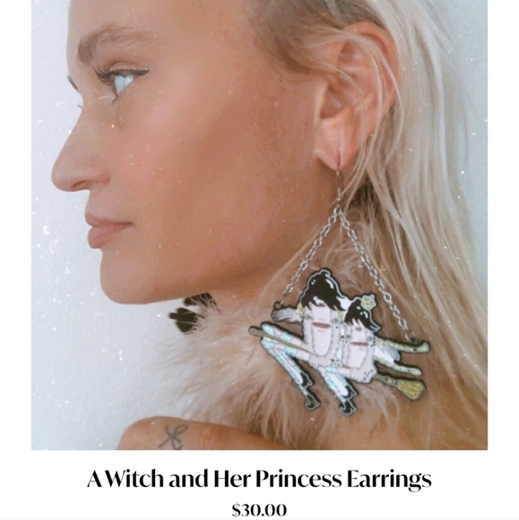 Danielle Arden Omalley Unique Earrings - Picture 2 of 2